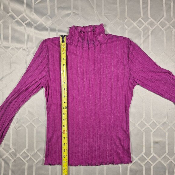 Levi's Turtle Mock Neck Semi-Sheer Long Sleeve Size XS - Picture 5 of 6